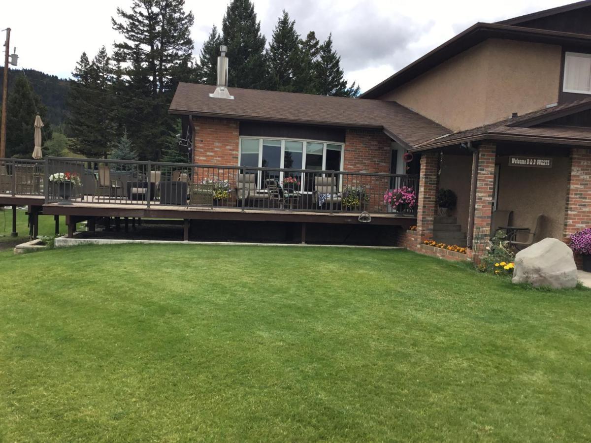 Burmis Bed And Bales Bed & Breakfast Bellevue Exterior photo